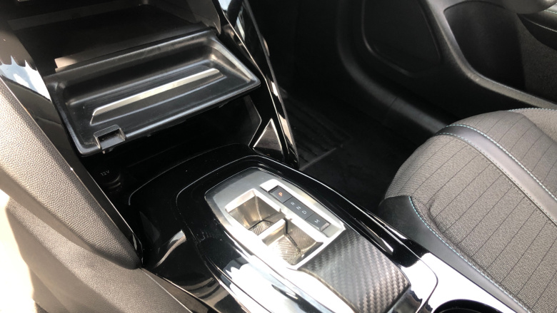 Peugeot 208 1.2 PureTech 130 Allure Premium + 5dr EAT8 Petrol Hatchback